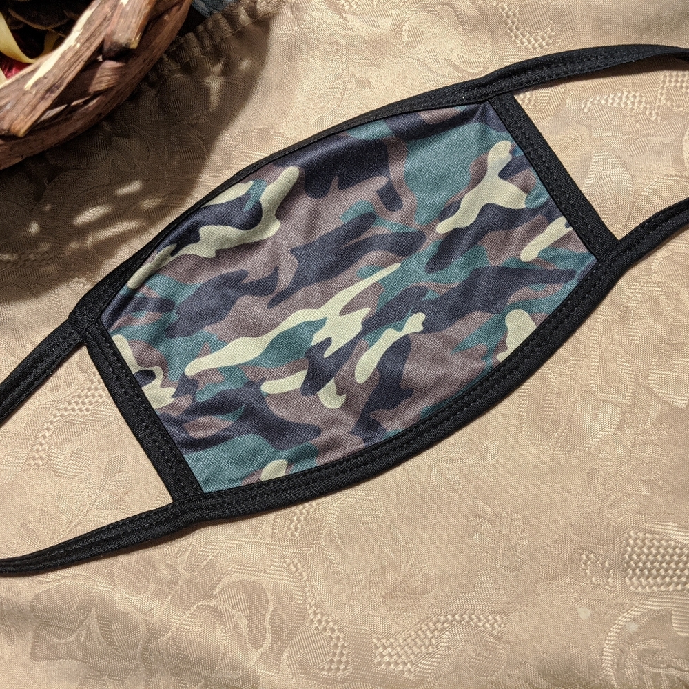 Camouflage face mask